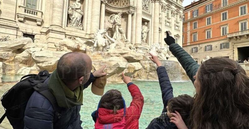 Rome: Treasure Hunt for Kids and Families Trevi and Pantheon - Key Points