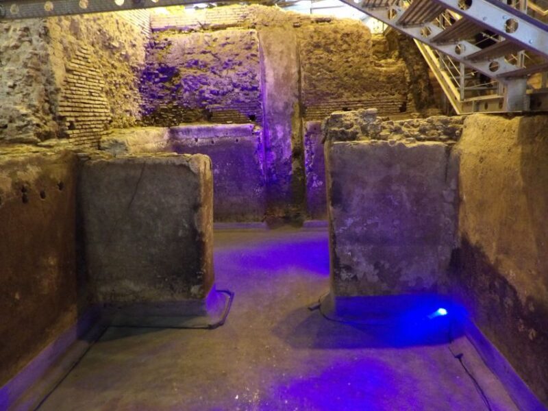 Rome: Trevi Fountain and Navona Square Underground Tour - What to Expect from the Tour