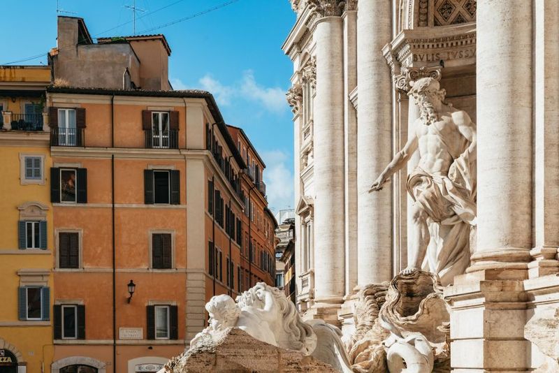 Rome: Trevi Fountain and Underground Guided Tour - Guides make or break it: who you might get and what travelers praise