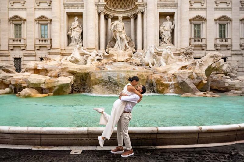 Rome: Trevi Fountain Photoshoot  Private & Personalized - Key Points