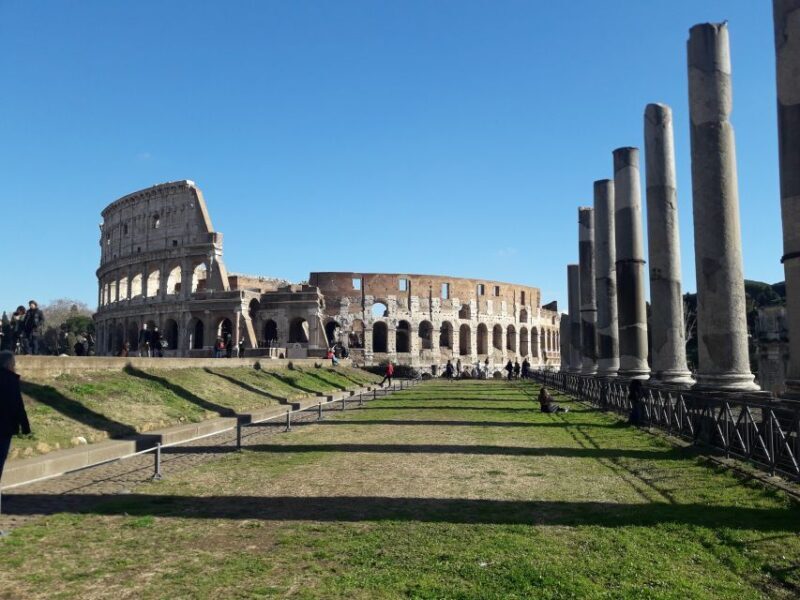 Rome: Vatican, Colosseum & Main Squares Tour w/ Lunch & Car - Key Points
