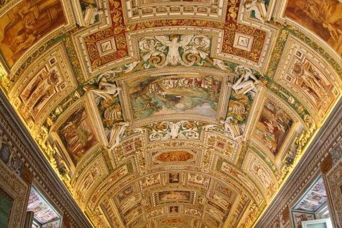 Rome: Vatican Museum, Sistine Chapel & St. Peter's Basilica - The Good, the Bad, and the In-Between