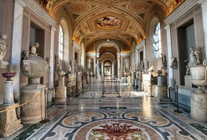 Rome: Vatican Museums, Sistine Chapel, and St. Peter's Tour - St. Peter’s Basilica: Big Art in a Big Room (When It’s Available)