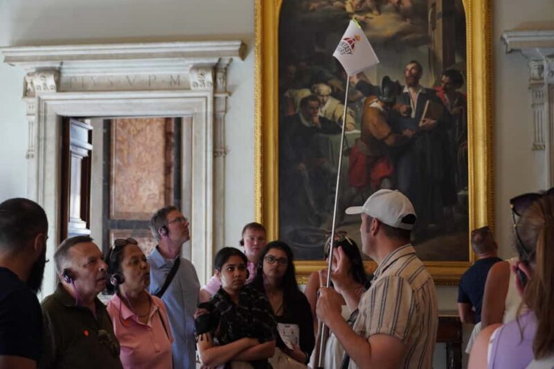 Rome: Vatican Museums & St. Peter's Small Group Guided Tour - Key Points