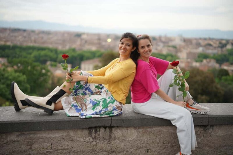 Rome: Vespa Photoshoot with Aperol Spritz - Riding through Rome’s Historic Streets