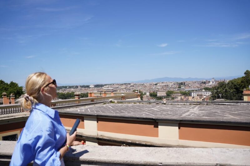 Rome: Vespa Ride with Pictures and Sweet Tastings - Key Points