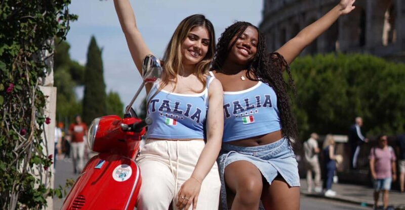 Rome: Vespa Tour with Photo services SmallGroup Highlights - A Closer Look at the Vespa Experience in Rome