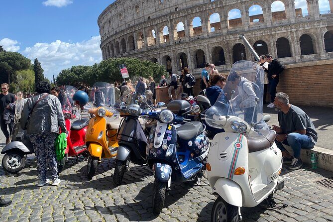Rome Vespa tour with Pro Photographer - The Experience and Its Value