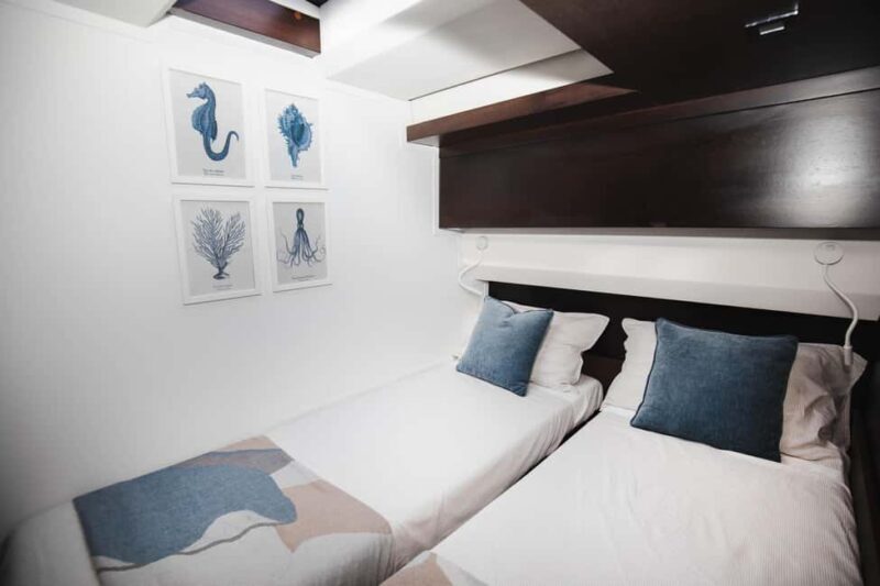 Rome: VIP Capri Yacht Day with High-Speed Train Ride - The Return Journey: A Relaxed Afternoon