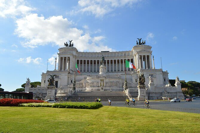 Rome walking tour: Churches, Squares and Fountains - The Experience of a Guide