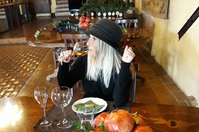Rome - Winetasting with locals - private Tour - Detailed Breakdown of the Experience