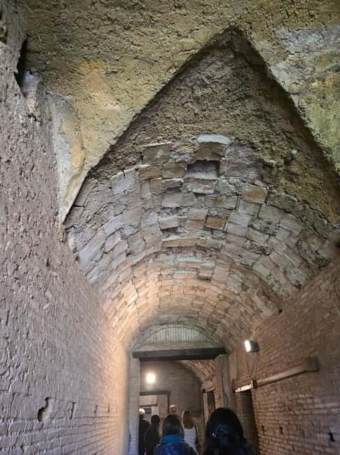 Rome:Ostia Antica Skip-the-line Ticket & Audioguide - The Experience: Walkthrough and Atmosphere