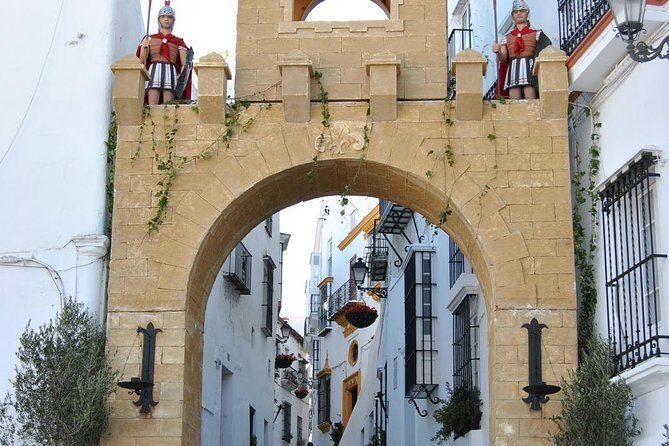 Ronda and the white village of Arcos de la Frontera Private Tour from Cadiz - Why You Might Love This Tour