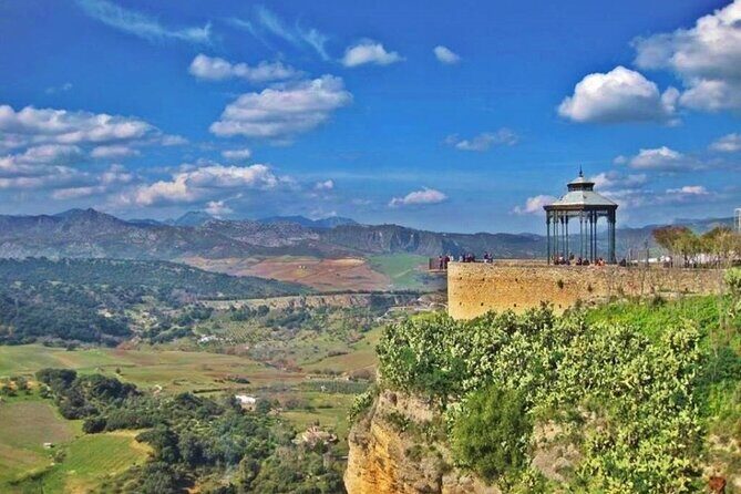 Ronda Historical Walking Tour with Bullring Entrance - Final Thoughts: Who Will Love This Tour?