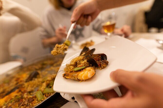 Rooftop and Tapas Tour with Spanish and Catalan Cuisine - Authentic Experiences and What People Say