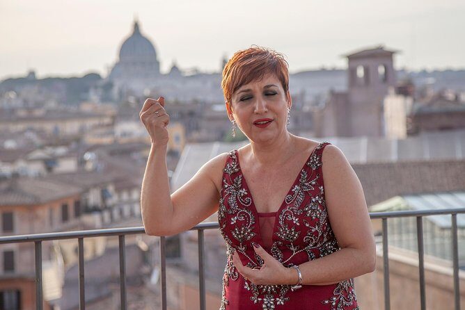Rooftop Bar Opera Show: The Great Beauty of Rome - The Performance: What to Expect