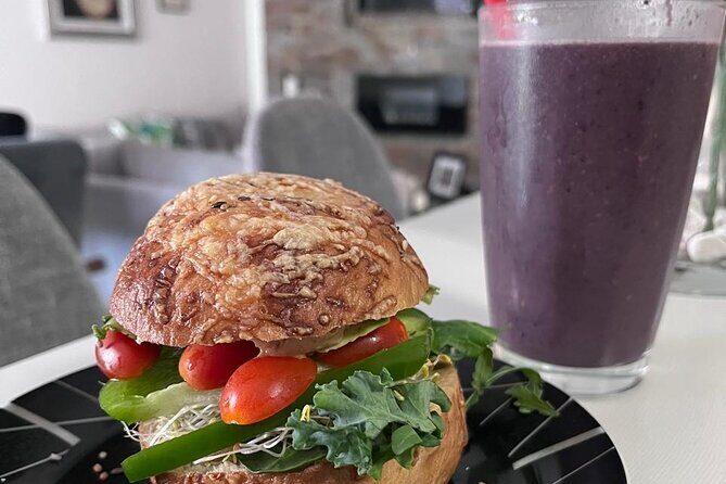 Roots and Flavors Vegan Culinary Adventure in a Mexican Home - Key Points