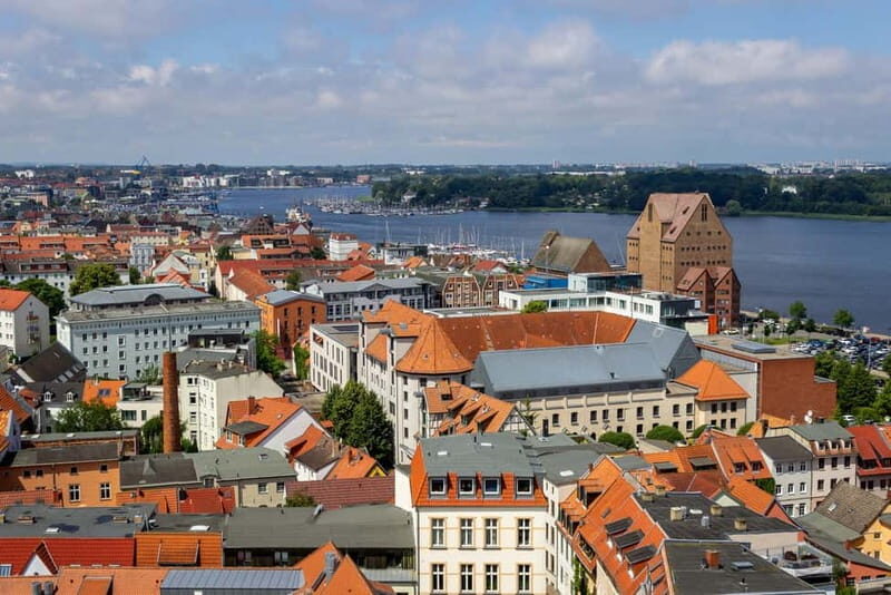 Rostock: 2-hour Best Intro Walking Tour with a Local - The Practical Details: Value, Group Size, and Comfort