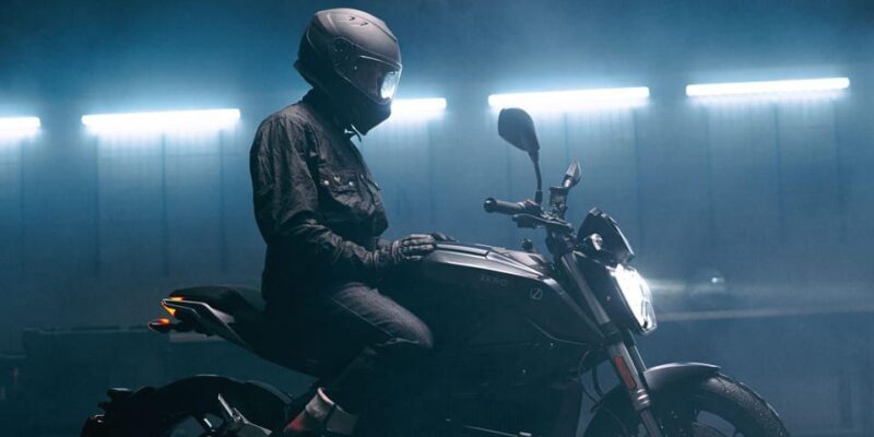 Rostock: Zero SR (40kW) Electric Motorcycle Rental - Key Points