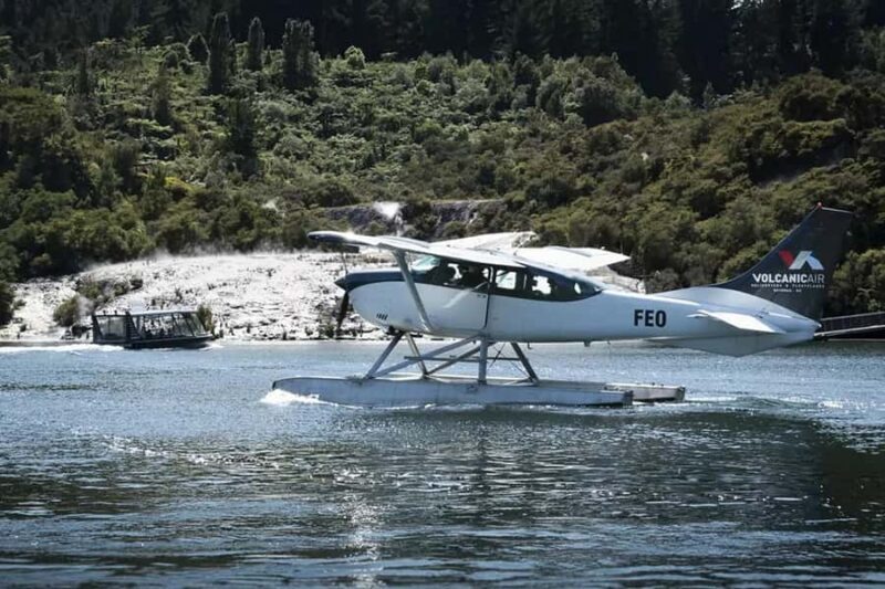 Rotorua: Floatplane Flight with Orakei Korako Landing - The Experience in Detail
