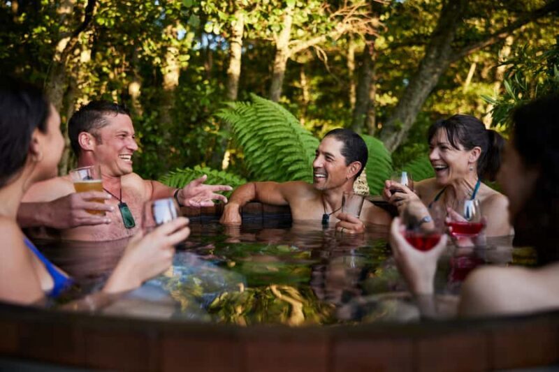 Rotorua: Secret Spot Hot Tubs - What Is Secret Spot Hot Tubs?
