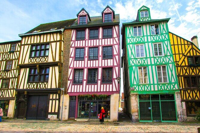 Rouen: Private Walking Tour with a Licensed Tour Guide - The Experience Provider