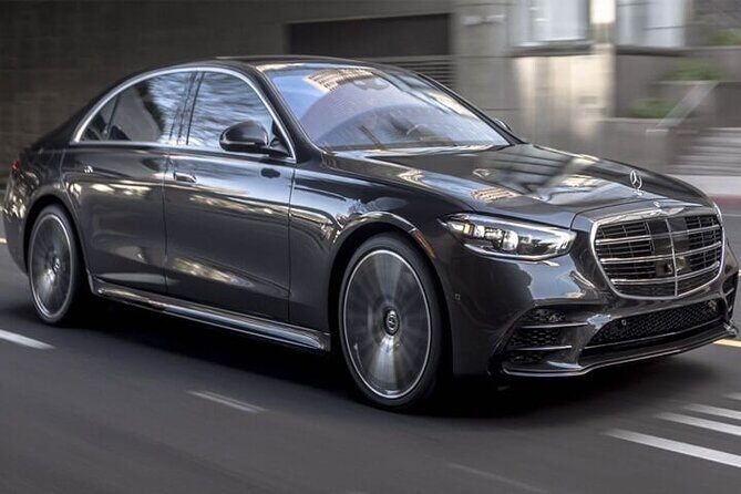 Round Trip Private Transfer Berlin Brandenburg BER to Berlin City by Luxury Car - The Experience in Detail