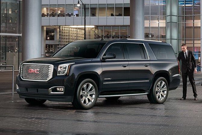 Round Trip :- Private Transfer Between Toronto Airport and Niagara Falls Canada - An Honest Look at a Private Transfer Service from Toronto Airport to Niagara Falls