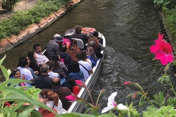 Round-Trip Shuttle Service from Zeebrugge to Bruges - Detailed Breakdown of the Shuttle Experience