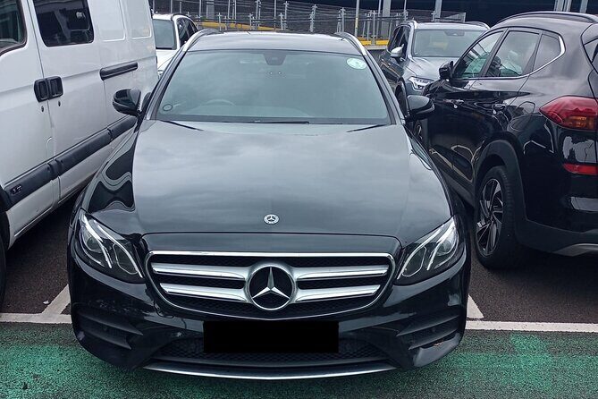 Round Trip Taxi Transfer - Stansted Airport To & From London - Why Consider This Transfer Service?