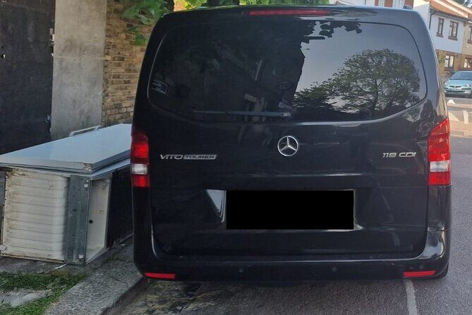 Round Trip Taxi Transfer - Stansted Airport To & From London - Who Would Benefit from This Service?