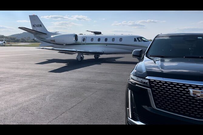 Round Trip to Jack Daniel with Best Nashville Limo Service. - Who Is This Tour Best Suited For?