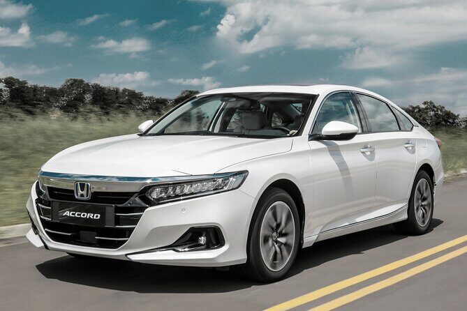 Round Trip Transfer from Madrid Airport MAD to Madrid by Sedan - Key Points