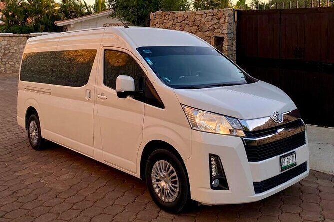 Roundtrip Luxury Private Airport and City Transfers. - Why This Service Stands Out