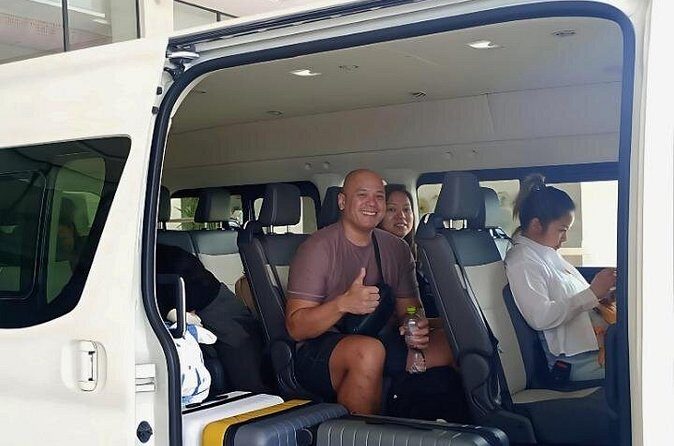 Roundtrip Private Transfer Cancun - Xcaret Parks (1-8 Pax) - How It Compares to Other Options