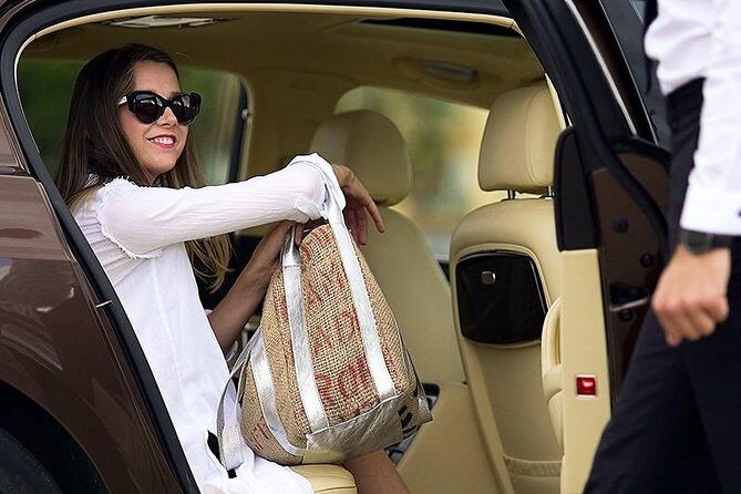 Roundtrip Transfer from Athens Airport to Athens City - Who Is This Transfer Best Suited For?