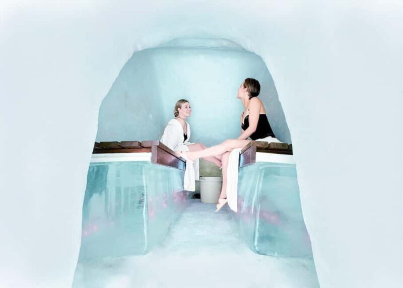 Rovaniemi: Arctic SnowHotel Tour and Snow Sauna Experience - An In-Depth Look at the Arctic SnowHotel Tour and Snow Sauna Experience