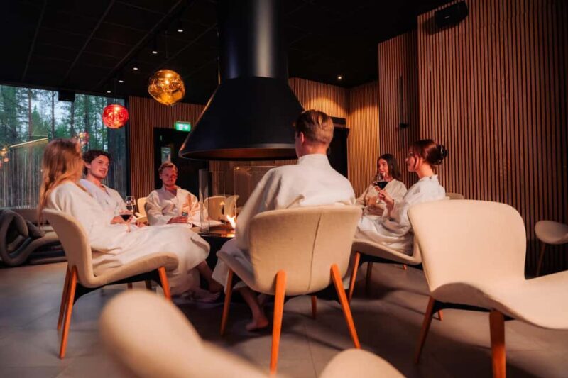 Rovaniemi: Daylight Forest spa,outdoor hot tubs and lunch - The Sauna and Hot Tubs: Scenery and Serenity