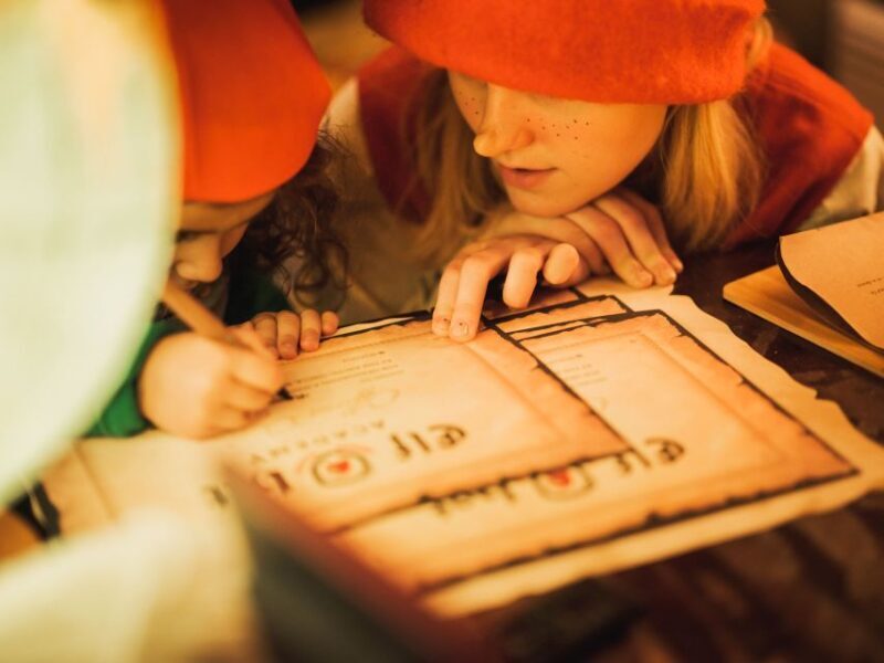 Rovaniemi: Elf Hat Academy in Santa's Village - FAQ