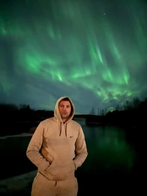 Rovaniemi: Family friendly northern lights tour with photos - An Overview of the Experience