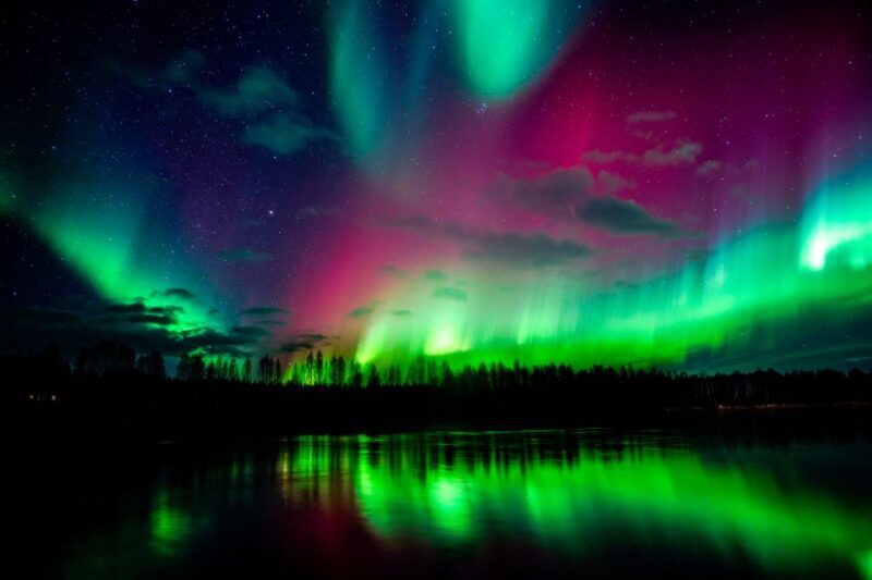 Rovaniemi: Guaranteed Northern Lights Hunting Adventure - Exploring the Northern Lights Hunting Tour in Detail