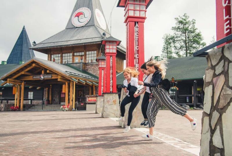 Rovaniemi: Guided Tour to Santa Claus Village with pick up - How the Tour Is Valued