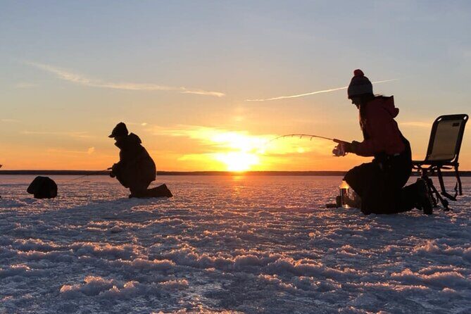 Rovaniemi: Ice Fishing Small Group Tour & Barbeque - Discovering the Charm of Rovaniemi’s Ice Fishing Tour