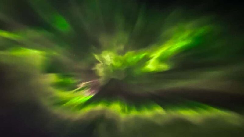 Rovaniemi: Luxury Aurora Tour with Gourmet Snacks - Weather & Aurora Conditions: Flexibility & Peace of Mind