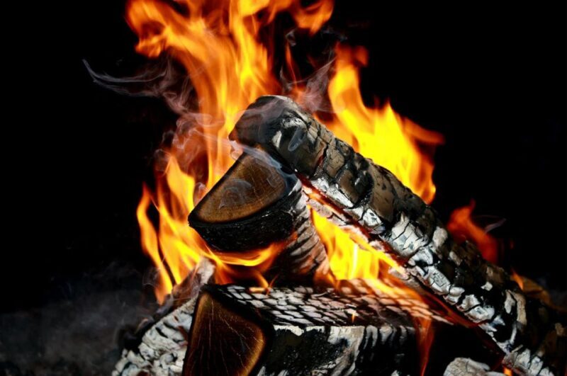 Rovaniemi: Northern Lights Snowmobile Hunt - Key Points