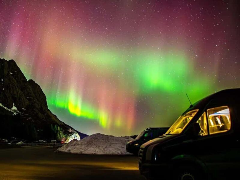 Rovaniemi: Northern Lights Tour with Photographer in Chinese - What to Expect on the Tour