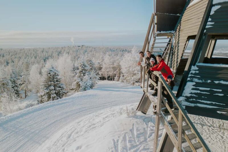 Rovaniemi: Private Holiday Photo Session in Rovaniemi - Key Points