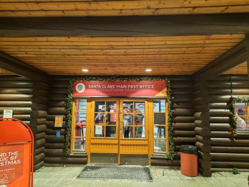 Rovaniemi: Santa Village, Snowman World & Husky Sledge Ride - Husky Sledge Ride and Kennel Visit