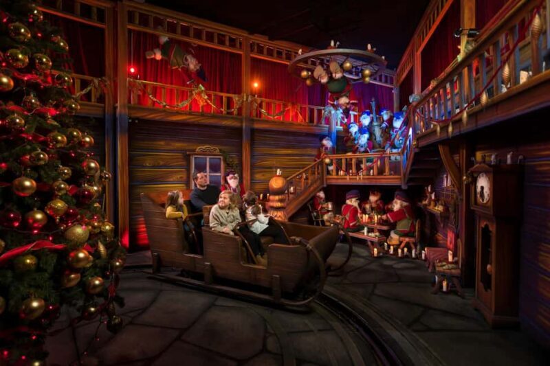 Rovaniemi: SantaPark Home Cavern of Santa Claus Experience - Key Points