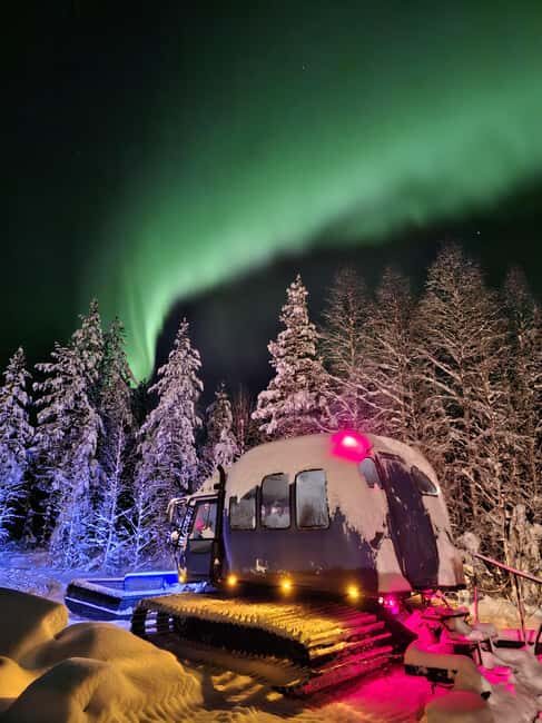 Rovaniemi: Snowcat Aurora Tour to a Lappish Hut with a View - Key Points